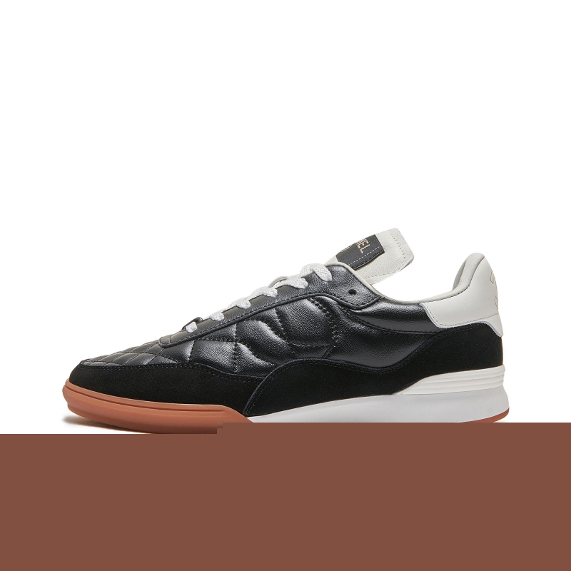 Ch*el sneakers